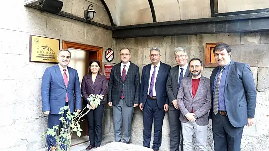 Rektör Altun'dan, ERUSAM'a ziyaret
