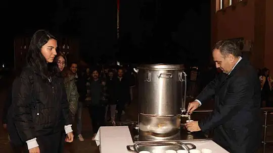 Rektör'den öğrencilere vize çorbası!