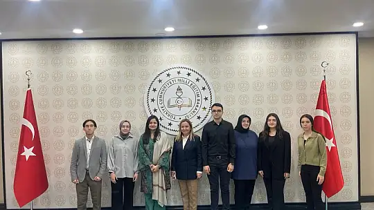 Kayserili öğrenci Türkiye 3.'sü oldu!