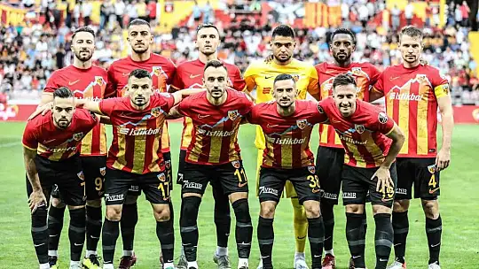 Spor Toto Süper Lig: Kayserispor: 1 - İstanbulspor: 0 (İlk Yarı)