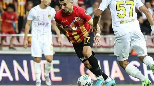 Spor Toto Süper Lig: Kayserispor: 1 - İstanbulspor: 0 (İlk Yarı)