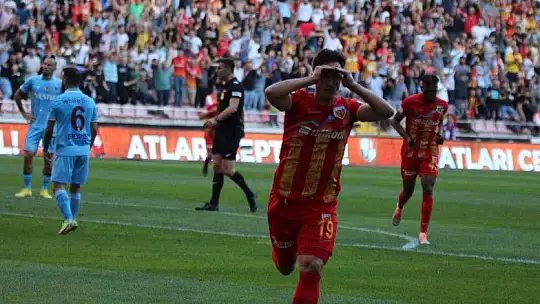 Spor Toto Süper Lig: Kayserispor: 1 - Trabzonspor: 0 (İlk yarı)