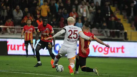 Spor Toto Süper Lig: Kayserispor: 0 - Galatasaray: 0 (Maç devam ediyor)
