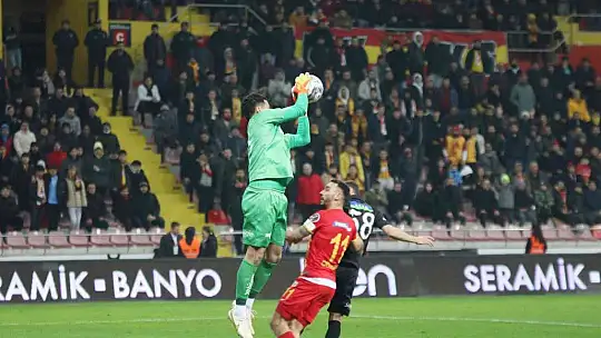 Kayserispor: 3 - Sivasspor: 0 (İlk yarı)