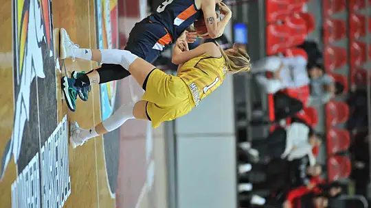 Melikgazi Kayseri Basketbol evinde mağlup oldu