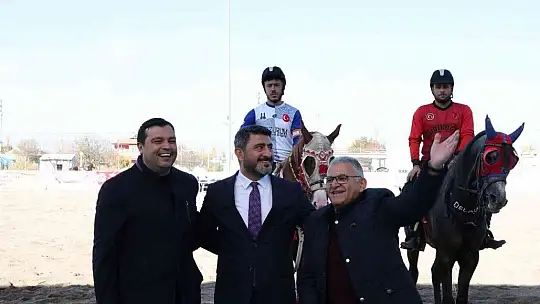 Türkiye Atlı Cirit Şampiyonası Kayseri'de yapıldı