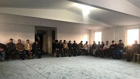 Ülkü Ocakları'nda Alptekin anlatıldı
