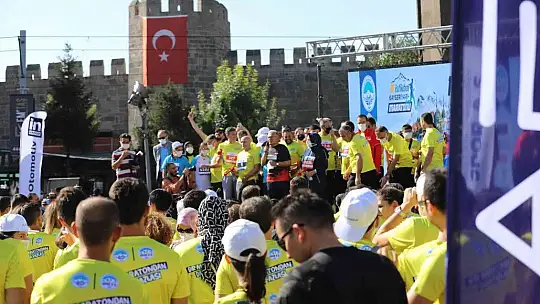 Kayseri'deki maratona 15 ülkeden sporcu katılacak