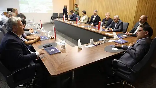 Vali Kayseri ihracatının yüzde 20'sini karşılayan KAYSER'i gezdi