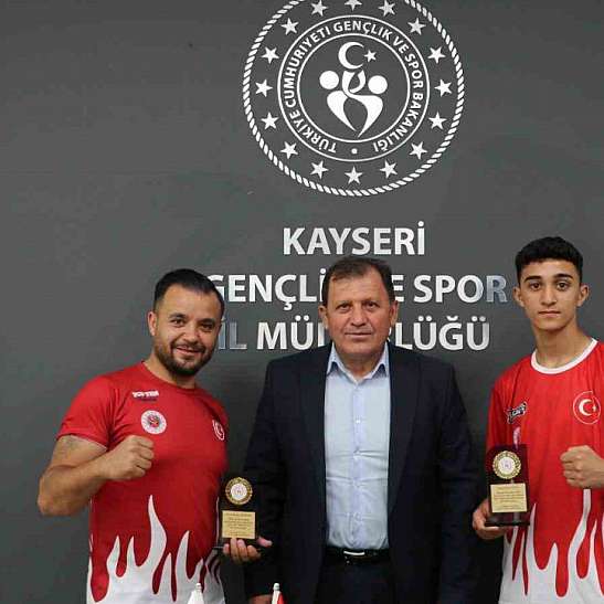 17 yaşındaki Mert Güney durdurulamıyor