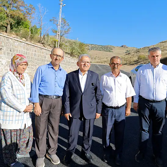 Başkan Büyükkılıç Develi’de açıkladı: Tombak Mahallesi’nin yolları yenilendi!