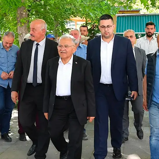 Başkan Büyükkılıç ilçe ziyaretlerine devam ediyor: Sarıoğlan ve Özvatan'da
