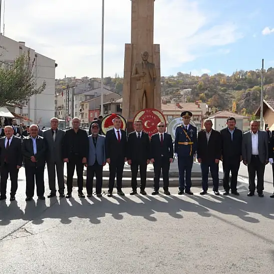 Bünyan'da çelenk sunma töreni yapıldı!