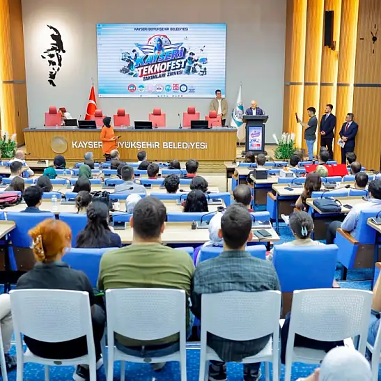 Büyükkılıç gençlerle buluştu: Kayseri’nin TEKNOFEST hedefi büyüyor!