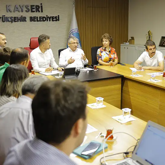 Büyükşehir’den ilçe belediyelerine yeni dijital sistem eğitimi