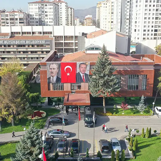 Kayseri Büyükşehir’den akademiye destek