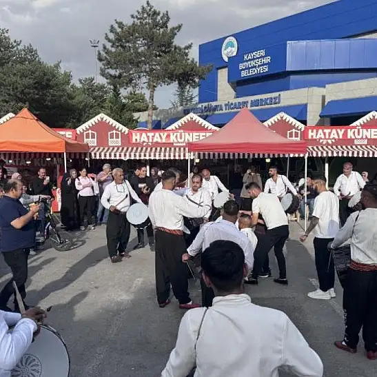 Kayseri'de davul ve zurna eşliğinde festival başladı!