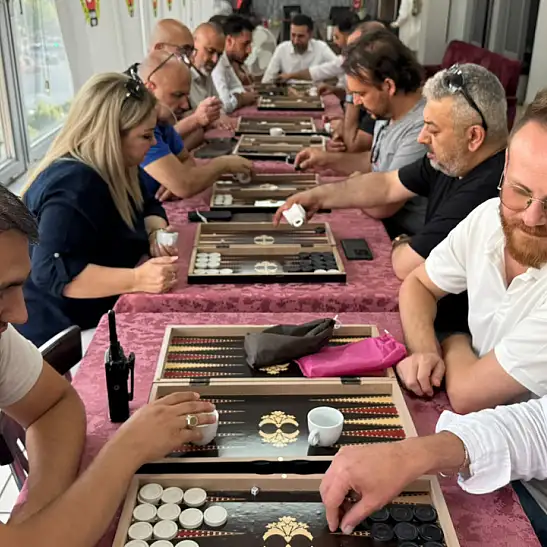 Kayseri'de tavla turnuvası düzenlendi!