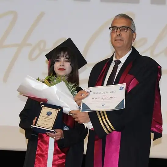 Kayseri'de yeni eczacılar yetişti! Tören gerçekleşti