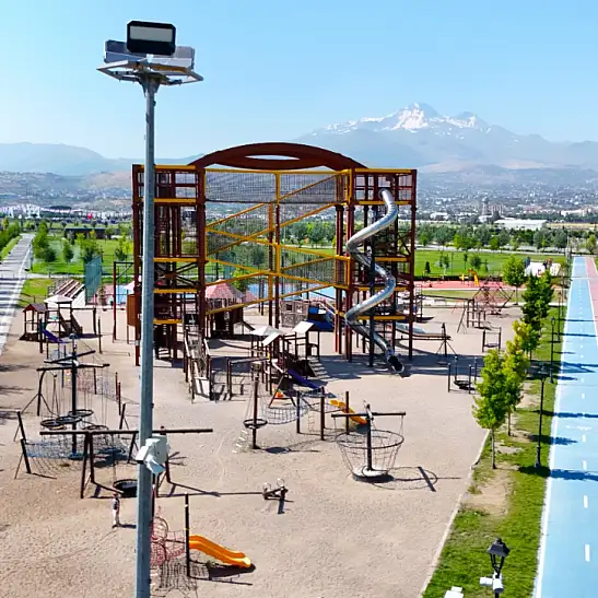 Kayseri'nin park ve bahçeleri artık daha güvenli