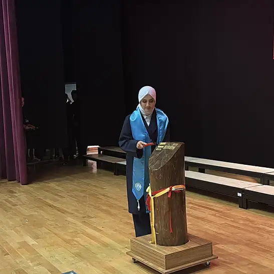 Kayseri Üniversitesi’nde mezuniyet coşkusu yaşandı