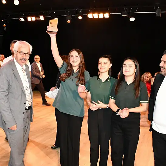 Münazarada  il birincisi Tomarza oldu!