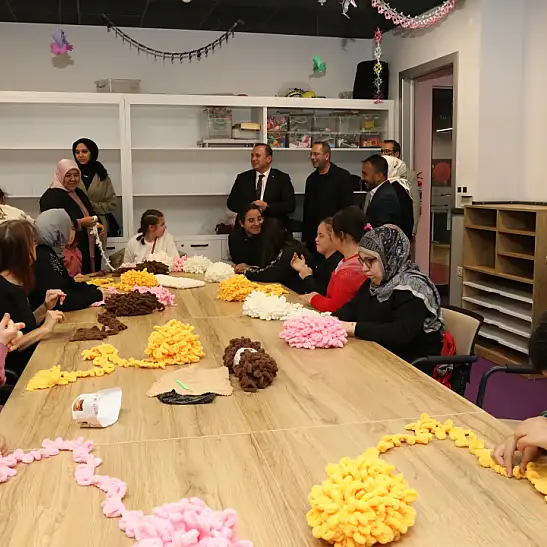 Özel ihtiyaçlı öğrencilerden Sevgi Evleri’ndeki çocuklara anlamlı hediye