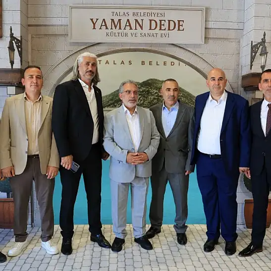 Başkan İstanbul'a gitti, Kayserilileri davet etti