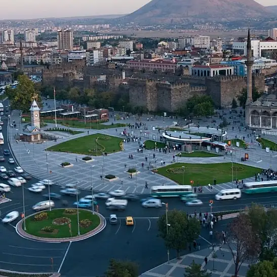 Türkiye'nin dört bir yanından bu şenlik için Kayseri'ye akın edecekler