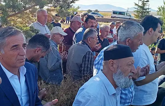 16 yaşındaki genç son yolculuğuna uğurlandı! Cenazeye Başkan da katıldı