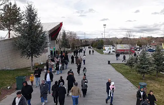 2 günde 40 bin kişi akın etti
