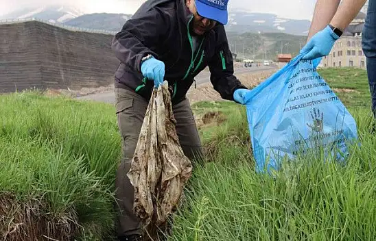 2 milyon turistin ziyaret ettiği Erciyes'i pırıl pırıl yaptılar