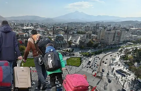 425 tanesi daha şehirden ayrıldı! Kayseri'de kaç Suriyeli var?