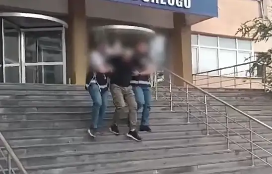 7 adet aranması vardı, yakalandı