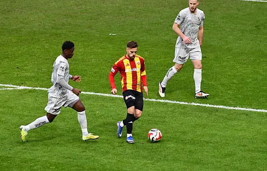 8 dakikada gelen şok: Kayserispor - Kocaelispor maçının kırılma anları