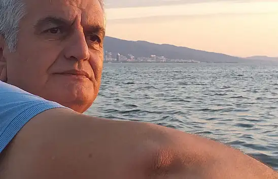 Acı haberi oğlu paylaştı! Eski Müdür hayatını kaybetti!