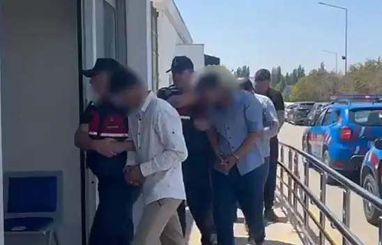 Orman yangınlarını çıkaran 7 şahsa gözaltı