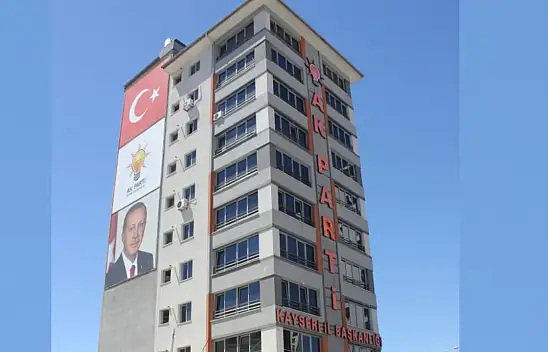 AK Parti Kayseri'de il başkanının güvendiği isim 'Helallik' isteyip gitti!