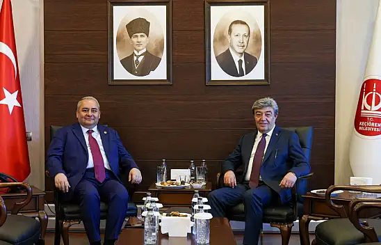 AK Parti Milletvekili Ataş'tan CHP'den istifa eden Başkana hayırlı olsun ziyareti