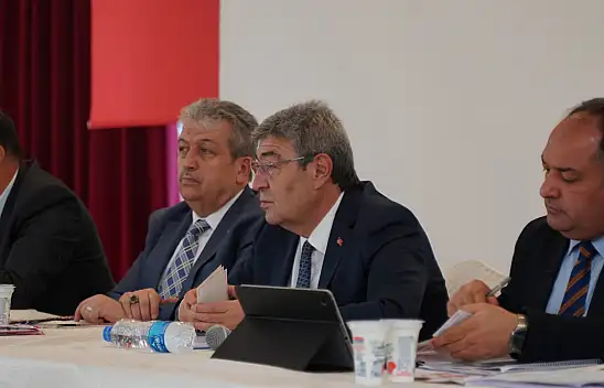 AK Partili Ataş sahada! Bakın neyin sözünü verdi?