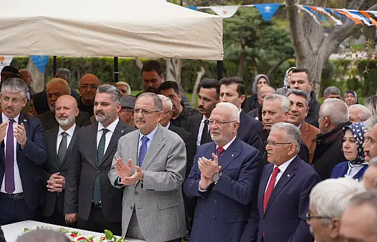 AK Partili Elitaş: İlk defa ikinci olduk!