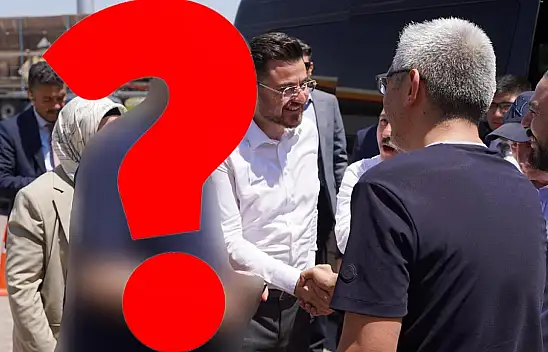 AK Partili Hulusi Akar'ı daha önce hiç böyle görmediniz! Bakan herkesi şaşırtan görüntü