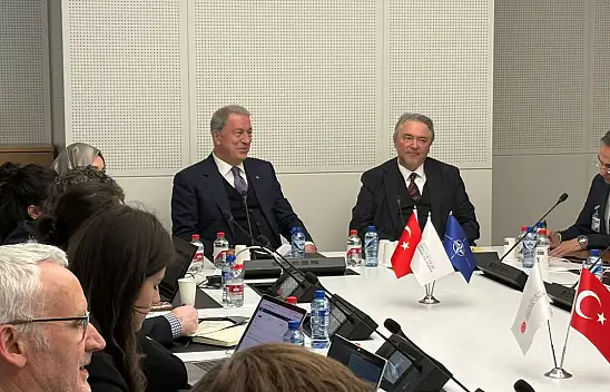 Akar'dan NATO zirvesi öncesi önemli mesajlar