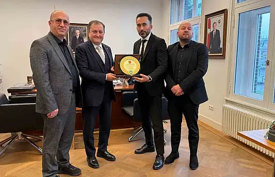 AKİB yönetiminden Başkonsolos Ersoy'a ziyaret