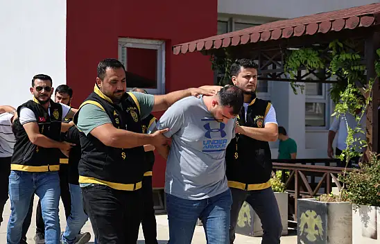 Alacak verecek kavgası cinayete döndü