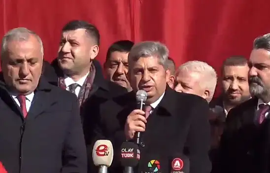 Altun: Yüzünüz açık, alnımız dik