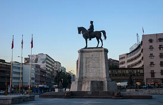 Ankara'da zirve trafiği: Kayseri başkanları neden bir aradaydı?