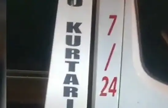 Araç altındaki gizli bölmeden çıkanlar polisi hayrete düşürdü!