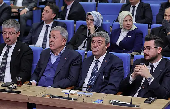 Aralarında nasıl bir sır var? Merak edilen o sırrı bakın kim açık etti?