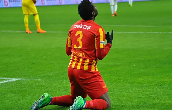 Asamoah Gyan, Futbol Kariyerini Sonlandırdı - Kayserispor Haberleri